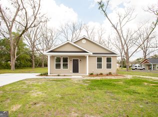 322 Walker St, Blackshear, GA 31516