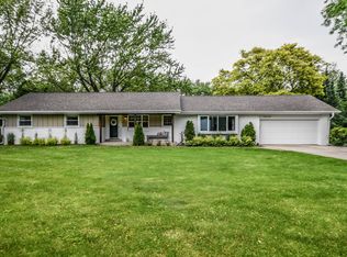 16640 Burleigh Pl, Brookfield, WI 53005