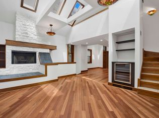 1553 N Honore St #2F, Chicago, IL 60622