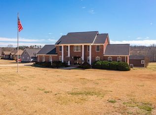 140 Lake Front Rd, Inman, SC 29349