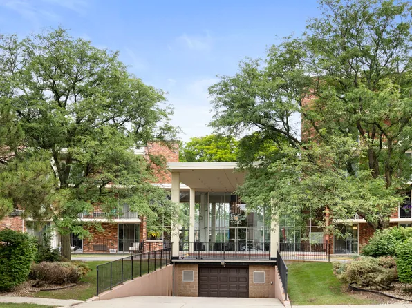 1150 E Jackson St APT 1A, Lombard, IL 60148