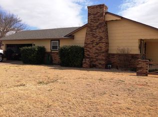 608 38th St, Woodward, OK 73801