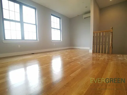 Rented by Bedford Brownstone Realty | media 4