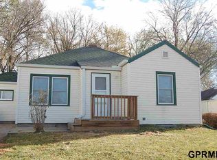 2015 Calhoun St, Bellevue, NE 68005