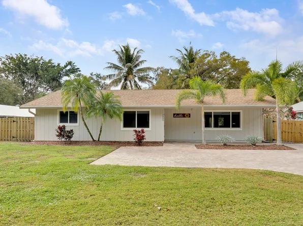 7990 SE River Lane, Stuart, FL 34997