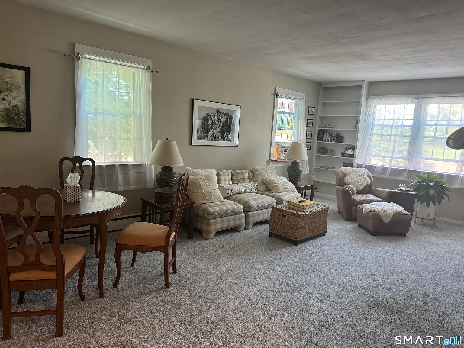 1 bed, 1.0 bath, 700 sqft, $1,800 — Photo 2