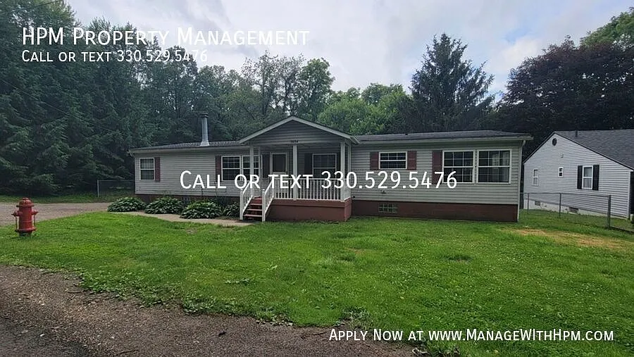 3 bed, 2.0 bath, 1755 sqft, $1,550 — Photo 2
