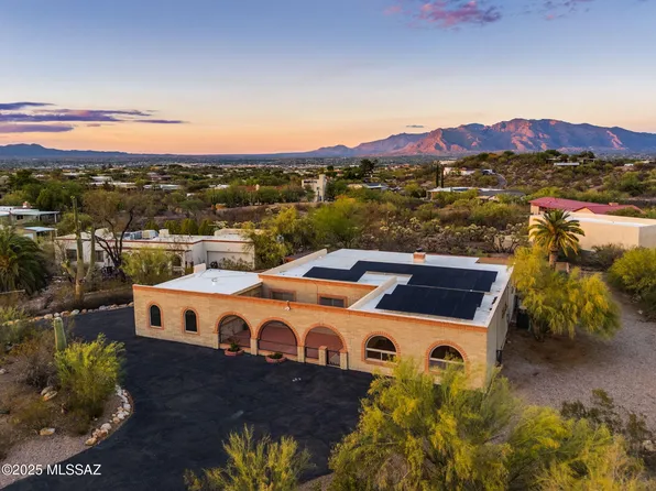 4614 N Camino De La Codorniz, Tucson, AZ 85745