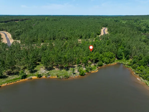 78 Red Wiggler Way, Lumberton, MS 39455