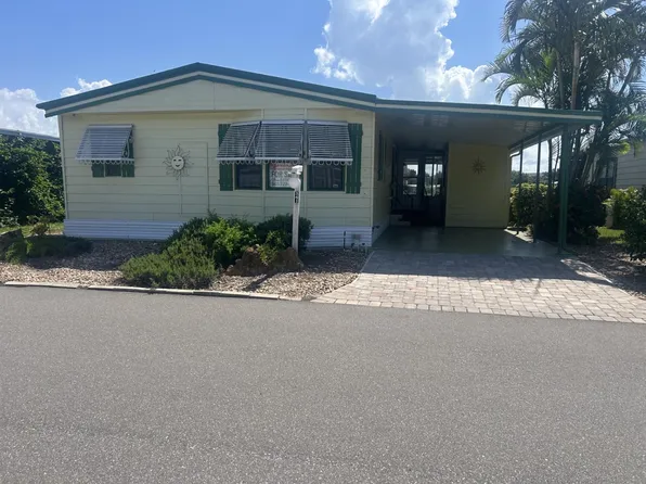 341 Royal Palm Dr, Palmetto, FL 34221