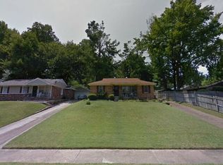 3595 Donna Dr, Memphis, TN 38127