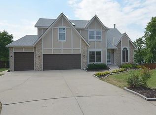 8708 NW 85th Ct, Kansas City, MO 64153