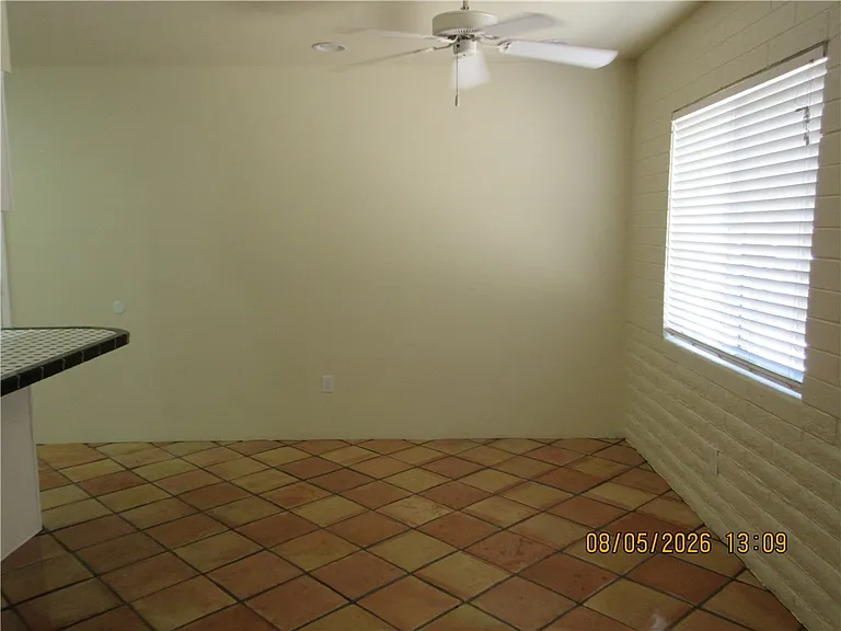 2124 Motor Ave — Photo 3