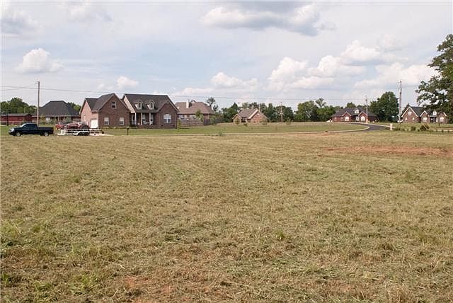 1st image of 16 Glider Loop Lot 16