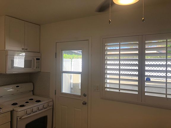 3rd image of 1932 E Calle Lileta APT 7