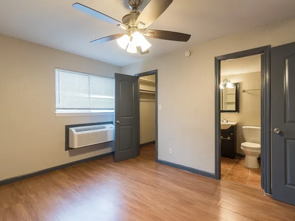 1505 W Lovers Ln APT 3, Arlington, TX 76013