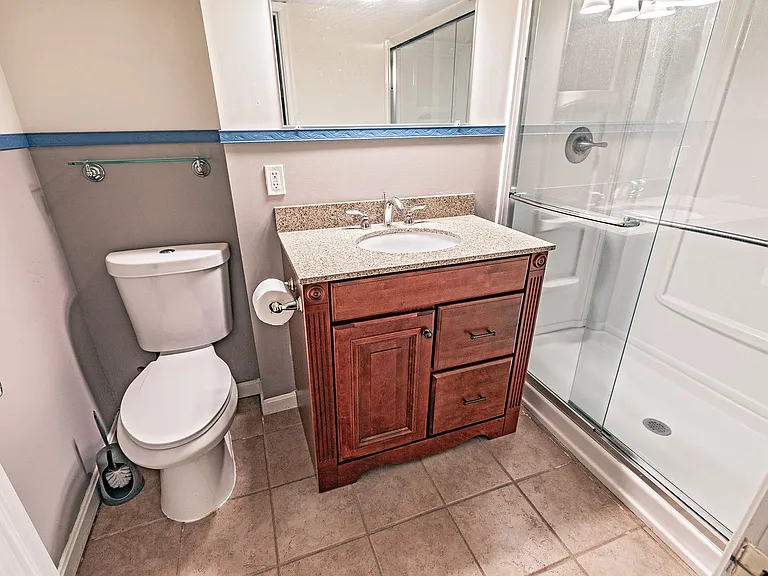 1018 Wawaset St — Photo 15