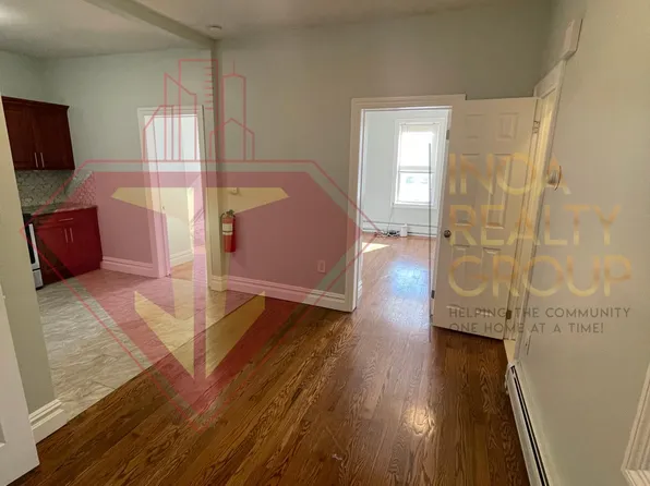 45 East 26th Street image 2 of 11