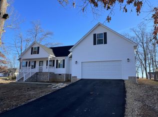 77 Tamatha Dr, Paris, TN 38242