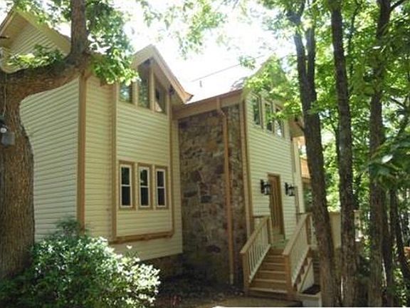 Side view of front rntry