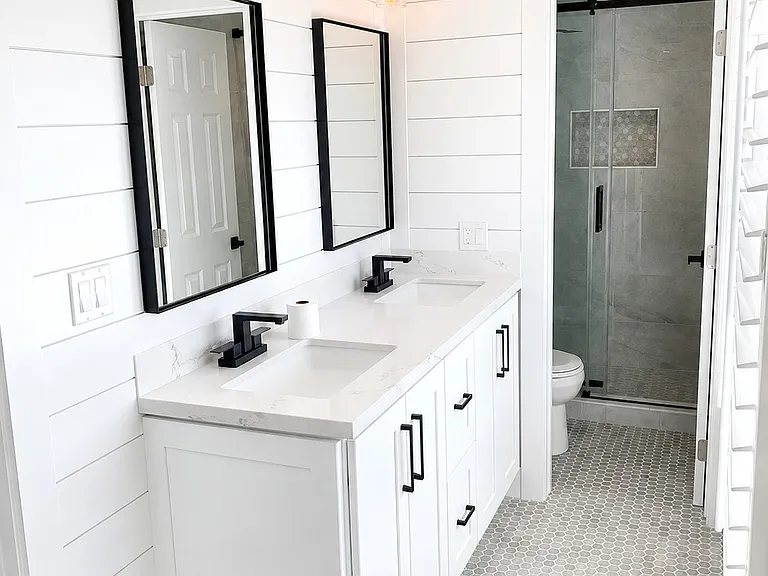 9021 Hyde Park Dr — Photo 13