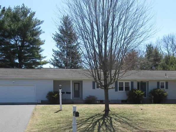 9 Althea Dr, Longmeadow, MA 01106