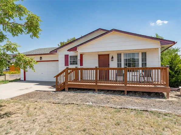 602 Sarah St, Garden City, KS 67846
