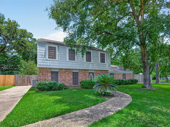 2239 Parkdale Dr, Humble, TX 77339
