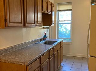 6911 Central Ave APT 1R, Ridgewood, NY 11385