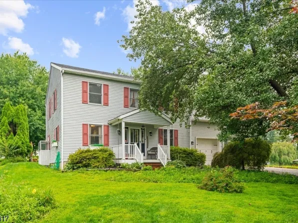 77 Washburn Ave, Washington Twp., NJ 07882