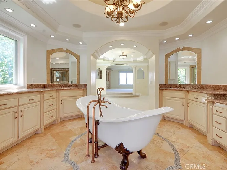 27801 Golden Ridge Ln — Photo 44