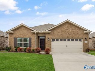 27572 Dieken Dr, Athens, AL 35613