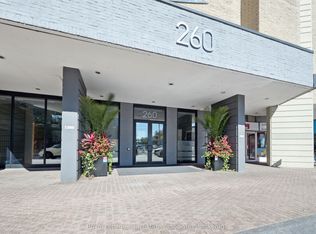 260 Queens Quay W #1004, Toronto, ON M5J2N3