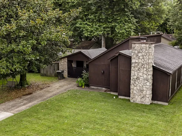 8671 Greenbrook Pkwy, Southaven, MS 38671