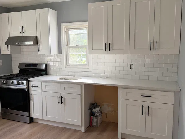 (undisclosed Address), Westbury, NY 11590