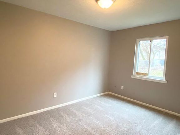 4th image of 370 E 12th Ave #2