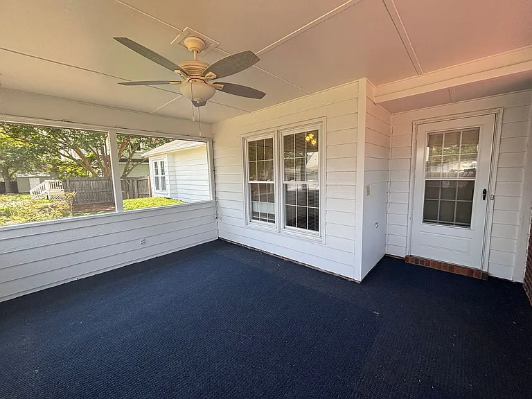 5405 Beretta Way — Photo 38