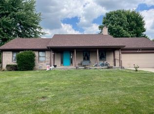 225 Creek View Dr, Greenfield, IN