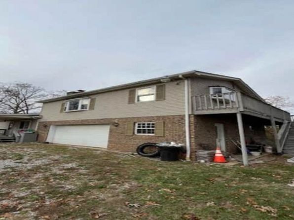 35 Sapphire Rd, Saint Albans, WV 25177