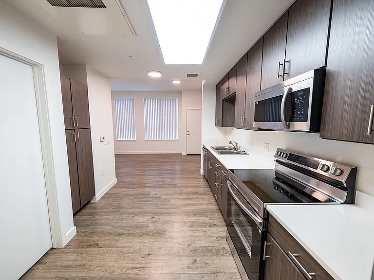 Studio - Kitchen