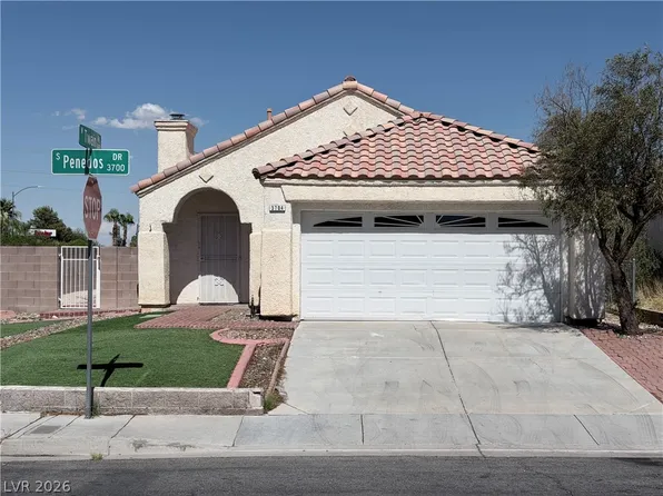 3704 Penedos Dr, Las Vegas, NV 89147