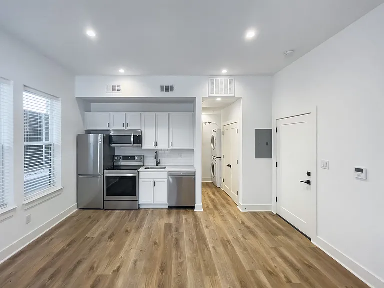 617 N Tyler St #103 — Photo 2