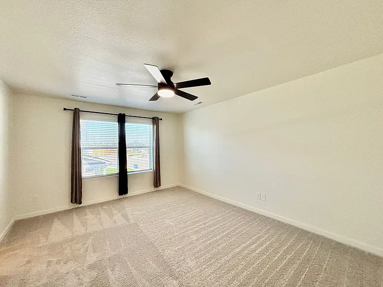 6395 Calla Lily St — Photo 11