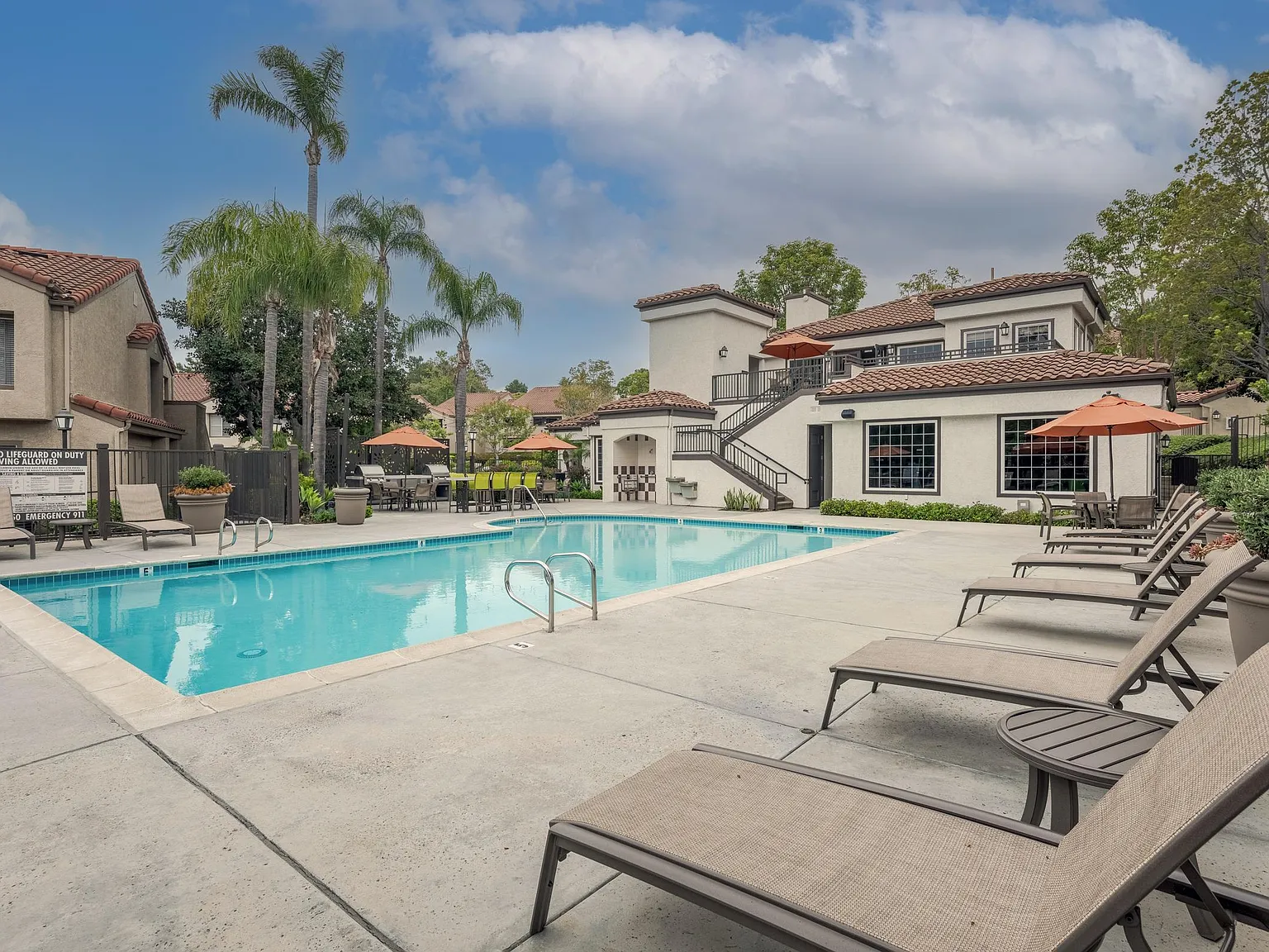 Sycamore Canyon Apartments — Photo 4