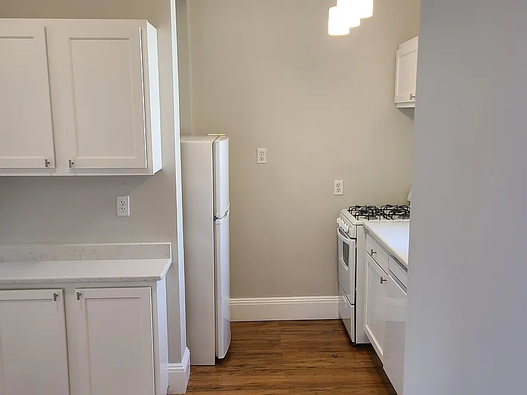 1179 Commonwealth Ave #1 — Photo 4