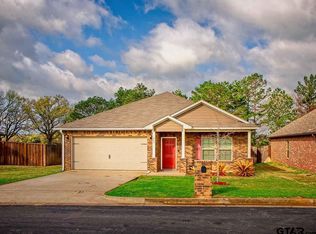 345 Maggie Cir, Flint, TX 75762