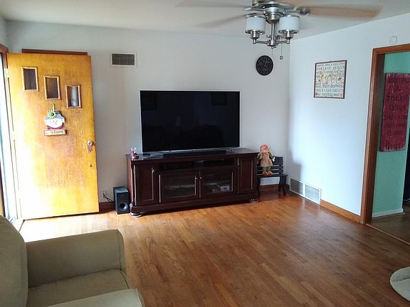 Living room. House comes unfurnished.