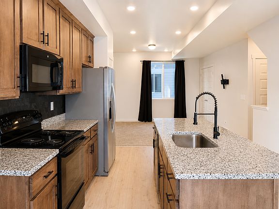 3rd image of 1146 S Redwood Rd Unit 1004