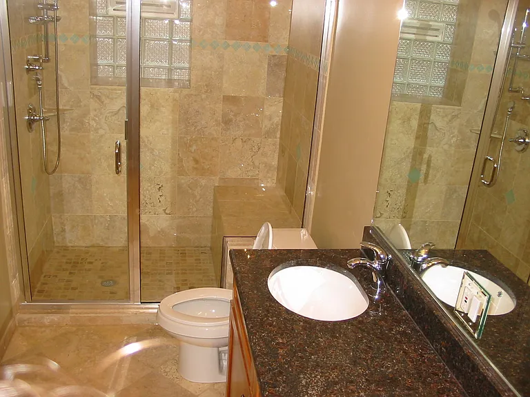 2150 W Arthur Ave #1 — Photo 7