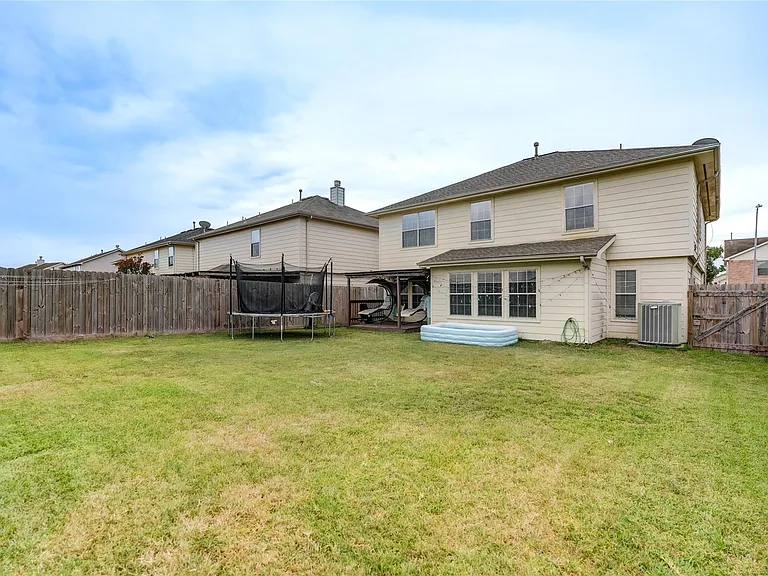 21030 Kenna Cove Ln — Photo 40